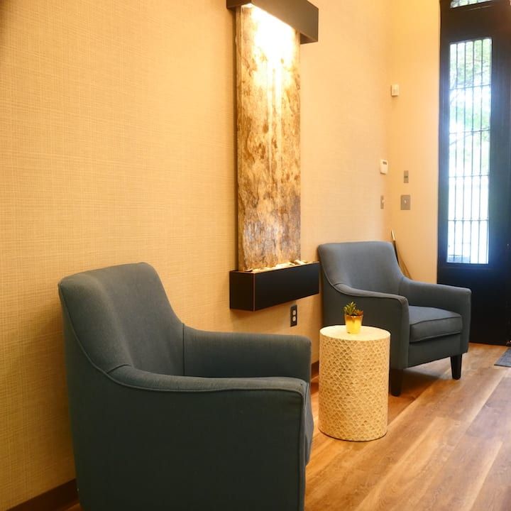 downtown marietta attento counseling office interior